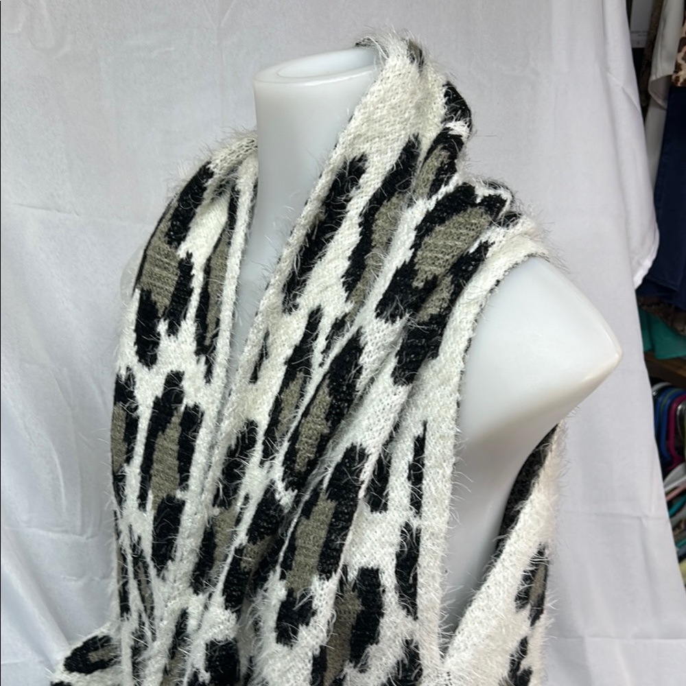 Leopard Print Fuzzy Vest